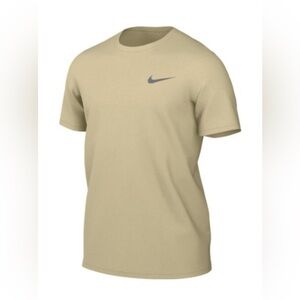 NIKE TEAM LEGEND SHORT SLEEVE CREW (STANDARD FIT) TEAM GOLD/COOL GREY NWT